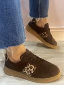 Caprice - Brown leopard trainer