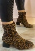 XTI - leopard boot image