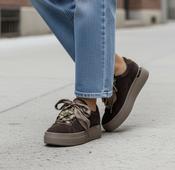 Meline brown suede platform sneaker with ribbon NEW image