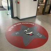 Positive Welcome Message - 2m Distance Visual Aid