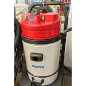 Dakota 440 Triple Motor Industrial Hoover 72L