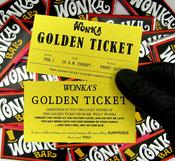 Large Wonka Bar With Golden Ticket image