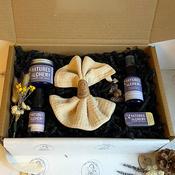 Keep Glowing - Skincare Gift Box image
