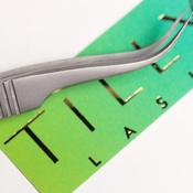 Tilly Lash Curved Tweezer