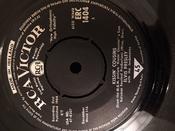 Elvis Presley - Kissin' Cousins (7") image