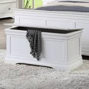 Bella Blanket Box image