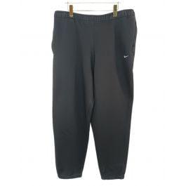 Nike track pants sizing hot sale