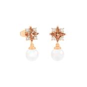 Maureen O'Hara Pearl Earrings Gold