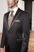 Chestnut- coloured jacket with fashionable cognac-coloured trim image