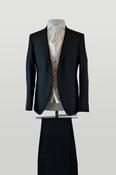Brandon Suit Gold Waistcoat/Rental 95 Euro