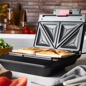 Russell Hobbs Sandwich Toaster | 26800 image