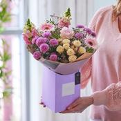 Pastel Gift Box made with the finest flowers image