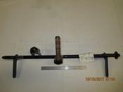 1003360 YOKE, LIFT,RIGHT