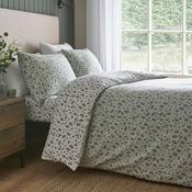 Falling Leaf Duvet Cover Set in Green image