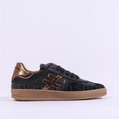 Another Trend Iconic Ii Gumsole Trainer - Dark Gold - 36