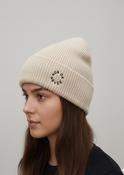 Della Offwhite Beanie