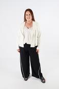 Curviss Wide Leg Trouser in Black image
