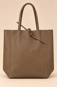Liz Leather Tote Bag in Tan image