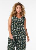 Zizzi Anni Top in Green Flower image