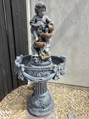 Three Shells Fountain image