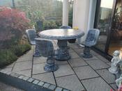 Round 48″ Table with 4 Classic Seats
