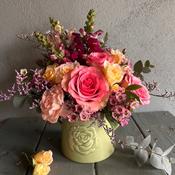 Chic Vintage Pot