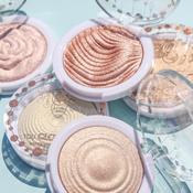 J.Cat You Glow Girl Baked Highlighter image